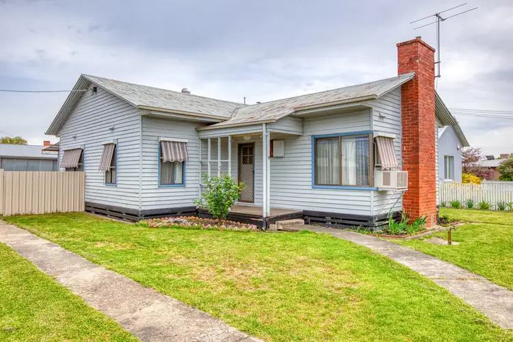 Second view of Homely house listing, 19 William Street, Wodonga VIC 3690