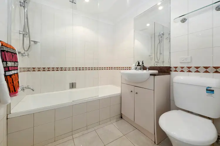 Sixth view of Homely apartment listing, 2/2-8 Military Road, Watsons Bay NSW 2030