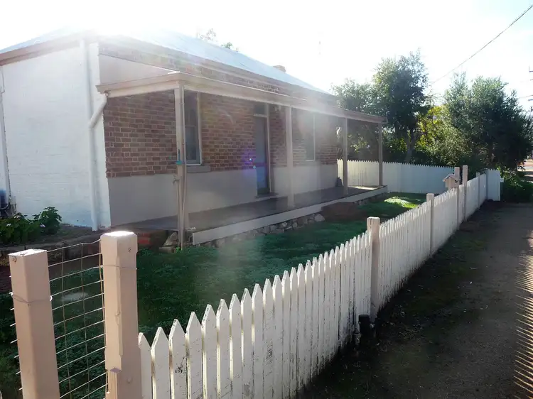 26 MACARTNEY STREET, York WA 6302