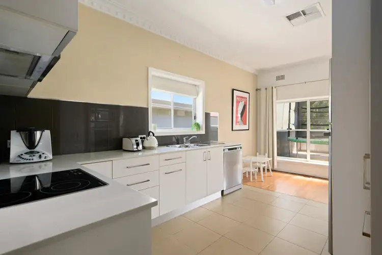 Third view of Homely house listing, 282 Mount Street, East Albury NSW 2640