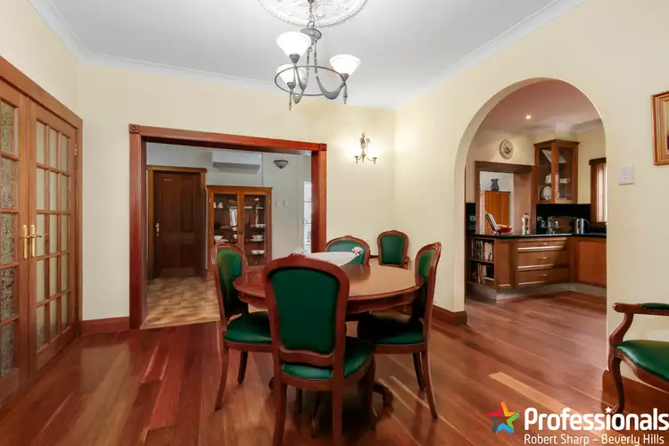 16 Booragul Street, Beverly Hills NSW 2209