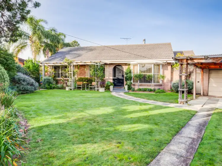 7 Barber Court, Cheltenham VIC 3192