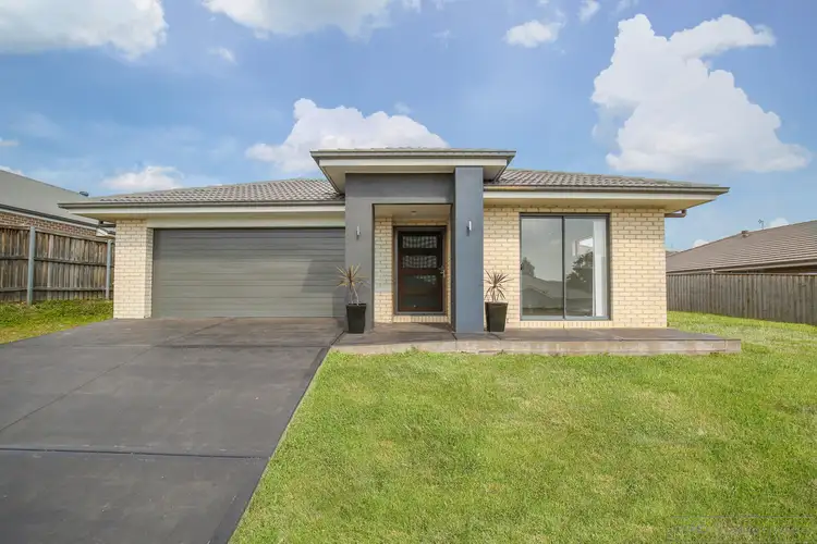 9 Bowerbird Close, Aberglasslyn NSW 2320