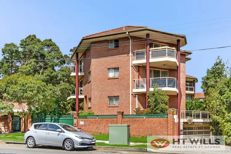 3/1-5 Hampden Street, Beverly Hills NSW 2209