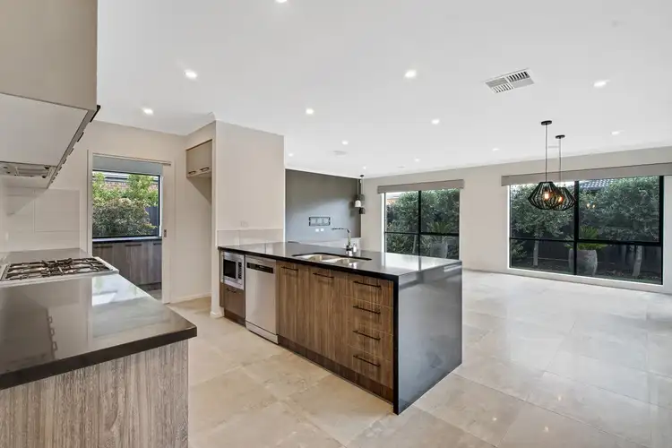 Seventh view of Homely house listing, 34 Bandicoot Loop, Tarneit VIC 3029