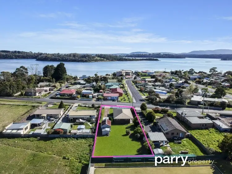 5 West Arm Road, Beauty Point TAS 7270