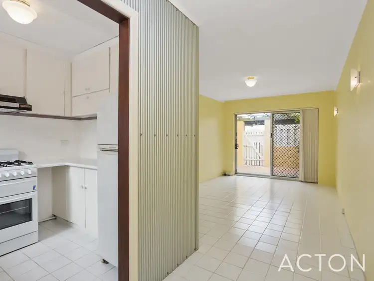 4/4 Wellington Street, Mosman Park WA 6012