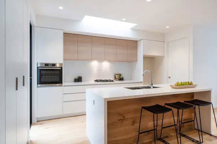 Sixth view of Homely townhouse listing, 4A Showers Avenue, Chelsea VIC 3196
