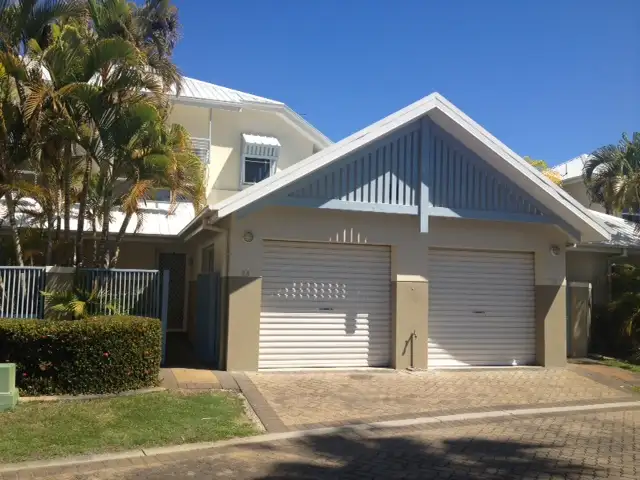 Main view of Homely townhouse listing, 24/16 Crescent Avenue, Mermaid Beach QLD 4218