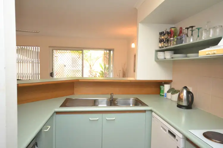 Fifth view of Homely townhouse listing, 24/16 Crescent Avenue, Mermaid Beach QLD 4218