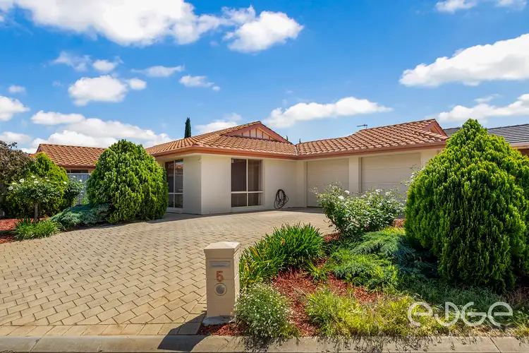 5 Pinehurst Court, Craigmore SA 5114