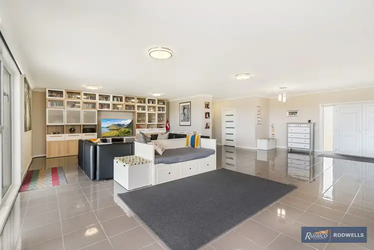 Fifth view of Homely house listing, 2 Melissa Court, Kilmore VIC 3764