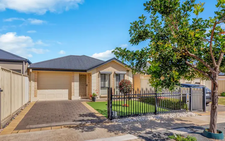 Main view of Homely house listing, 2 Harrow Street, Dover Gardens SA 5048