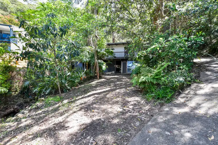 4 Thomas Street, Tascott NSW 2250