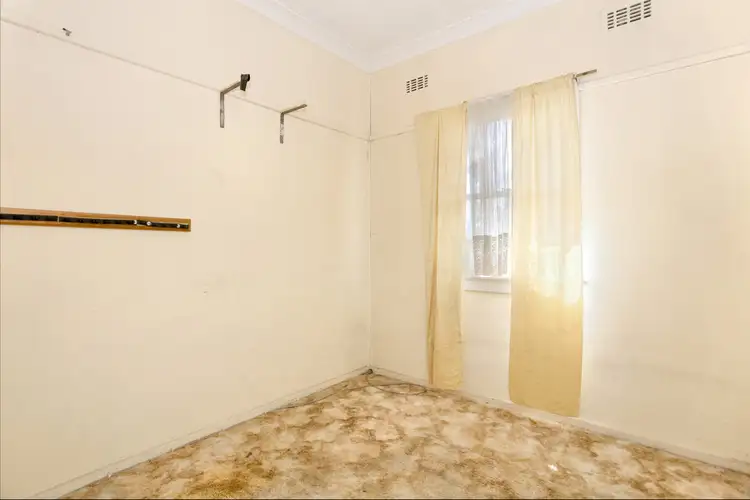 Fifth view of Homely house listing, 5 Essex St, Guildford NSW 2161