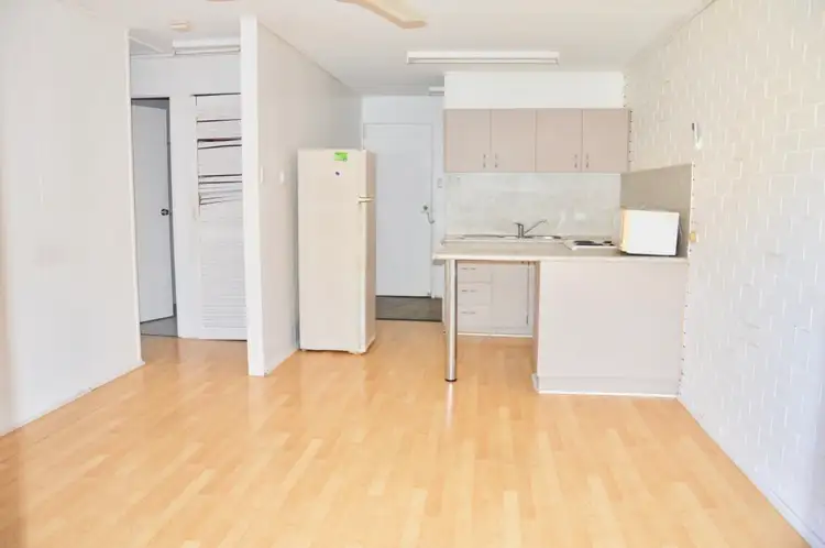 2/28 East Gordon Street, Mackay QLD 4740