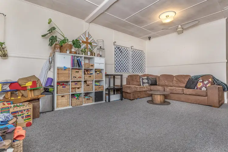 Second view of Homely house listing, 196 Macdonnell Rd, Clontarf QLD 4019