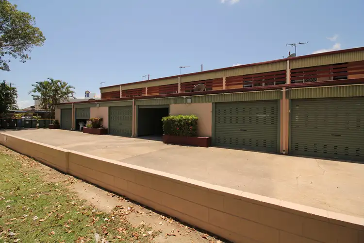 Main view of Homely unit listing, 4/4 Cambridge Street, Currajong QLD 4812