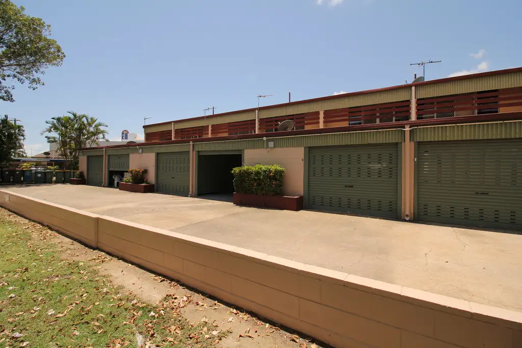 Main view of Homely unit listing, 4/4 Cambridge Street, Currajong QLD 4812
