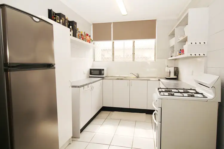 Fourth view of Homely unit listing, 4/4 Cambridge Street, Currajong QLD 4812
