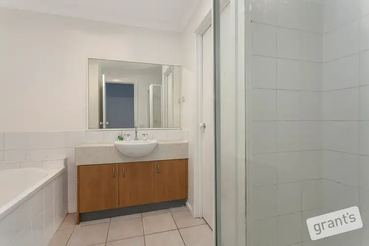 Sixth view of Homely unit listing, 17/4 Paydon Way, Hampton Park VIC 3976