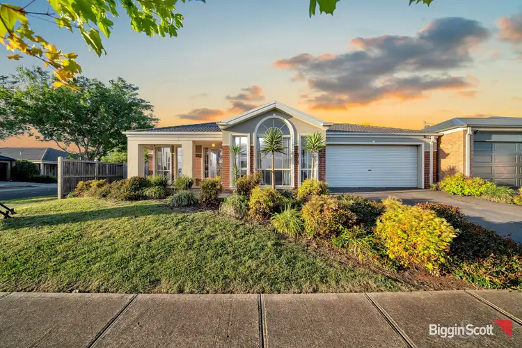 16 Azure Drive, Tarneit VIC 3029