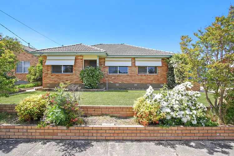 Main view of Homely house listing, 6 Schlink Street, Wodonga VIC 3690
