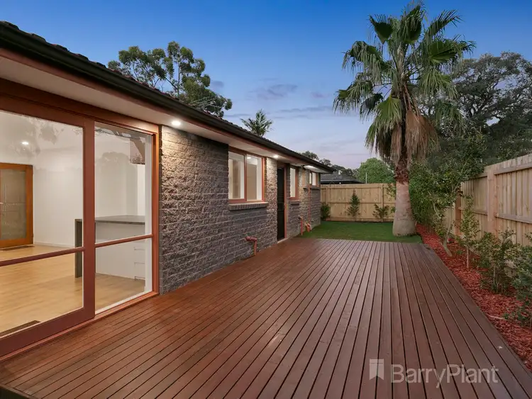 2/3 Pointside Avenue, Bayswater North VIC 3153