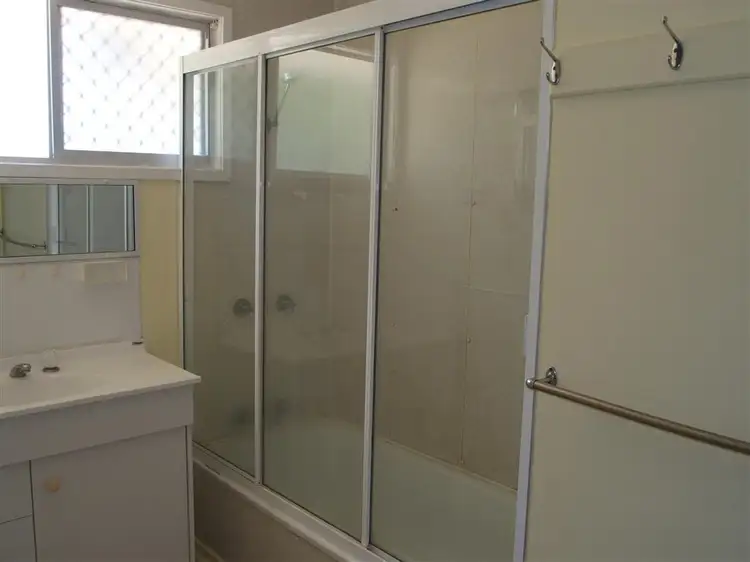 Fifth view of Homely house listing, 43 Bendee Cres, Blackwater QLD 4717