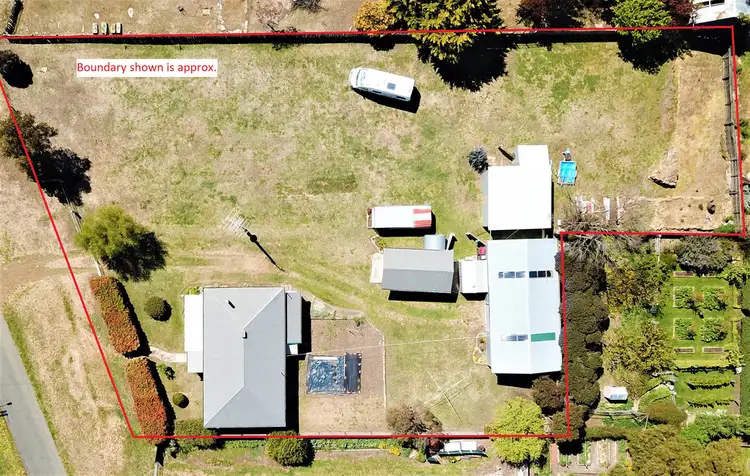 Second view of Homely house listing, 9 South Parade, Oatlands TAS 7120