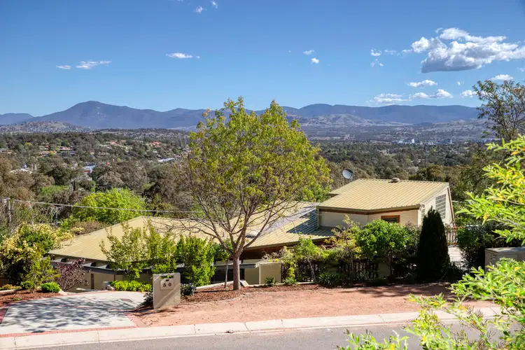 30 Harbison Crescent, Wanniassa ACT 2903