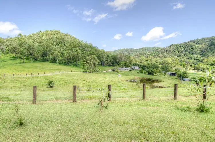 549 Middle Creek Road, Sarina QLD 4737
