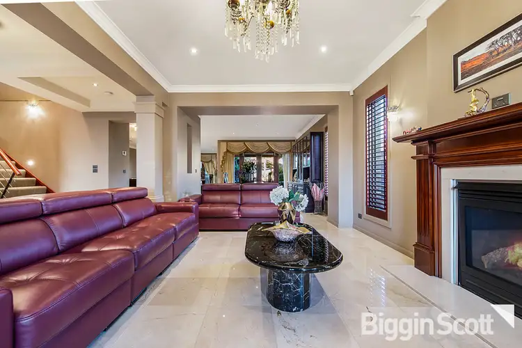 13 Greenside Crescent, Keysborough VIC 3173