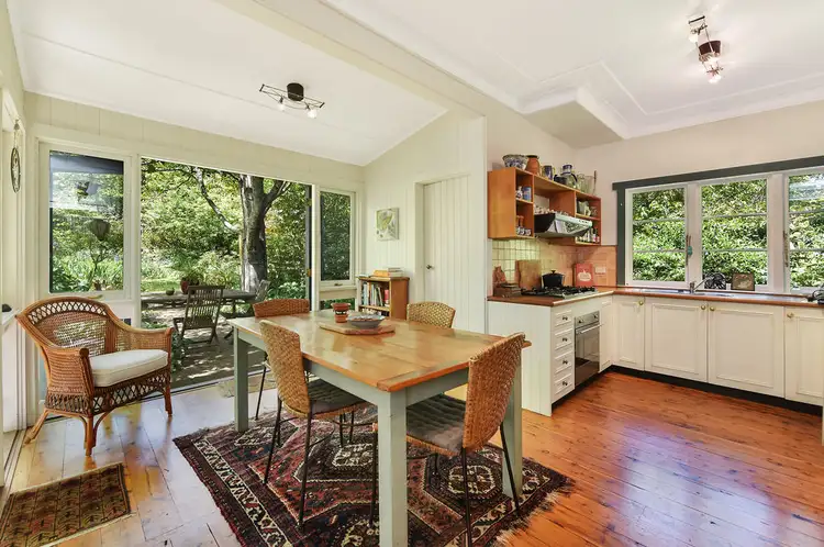 28 Blackheath Street, Leura NSW 2780