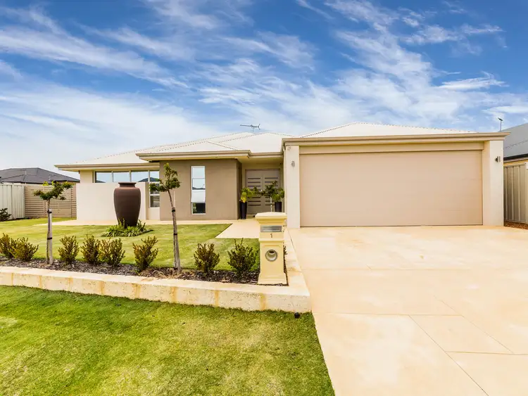 1 Albion Avenue, Munster WA 6166