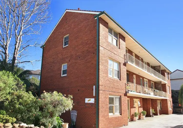 Third view of Homely apartment listing, 4/24 Sheppard Street, West Wollongong NSW 2500