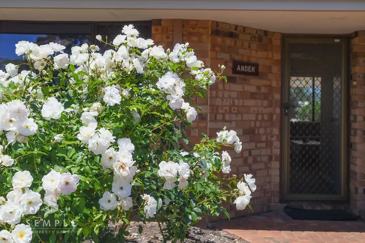 76 Elderberry Drive, South Lake WA 6164