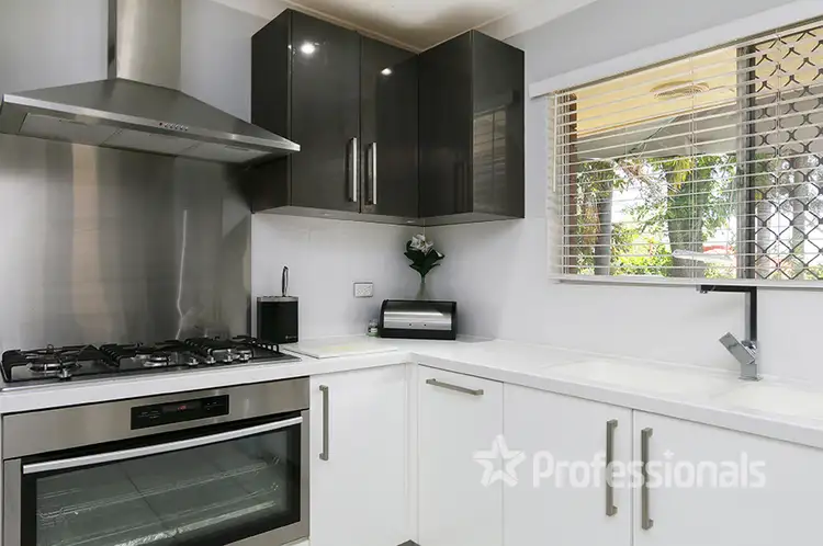 Second view of Homely house listing, 39 Sutherland Drive, Thornlie WA 6108