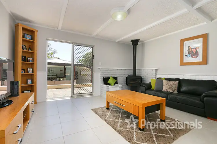Seventh view of Homely house listing, 39 Sutherland Drive, Thornlie WA 6108