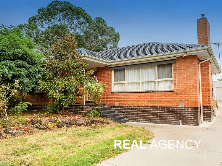 71 Hawthory Road, Mooroolbark VIC 3138