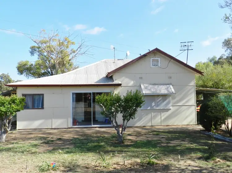 Second view of Homely house listing, 8 Pomroy Crescent, Lyrup SA 5343