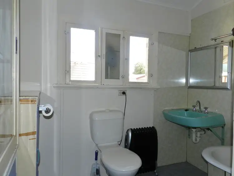 Sixth view of Homely house listing, 8 Pomroy Crescent, Lyrup SA 5343