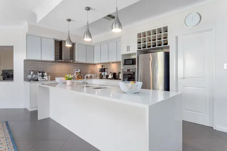 Second view of Homely house listing, 11 Redheart Way, Beeliar WA 6164