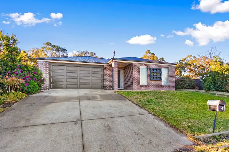 Fifth view of Homely house listing, 16 Hilltop Crescent, Heyfield VIC 3858