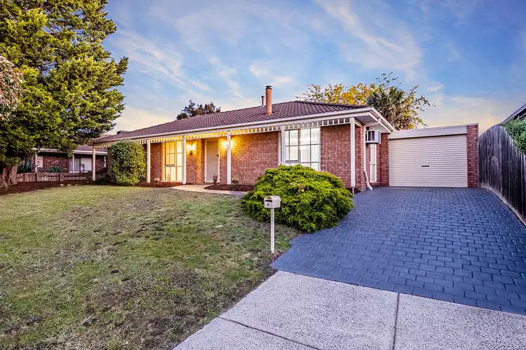 6 Toirram Crescent, Cranbourne VIC 3977