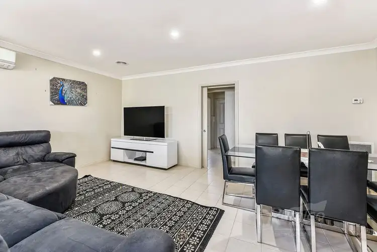 Fifth view of Homely house listing, 5 MacQuarie Court, Mount Gambier SA 5290