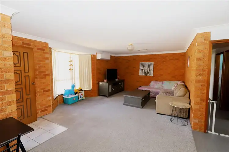 Third view of Homely block of units listing, 5 Hume Place, Tumut NSW 2720