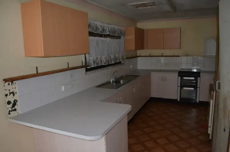 Third view of Homely house listing, 8 Luck Place, Emerald QLD 4720