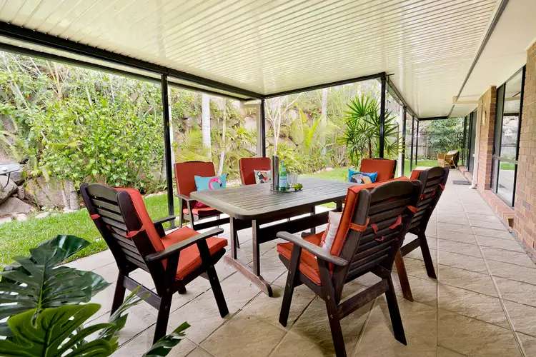 4 Coolgardie Court, Arana Hills QLD 4054