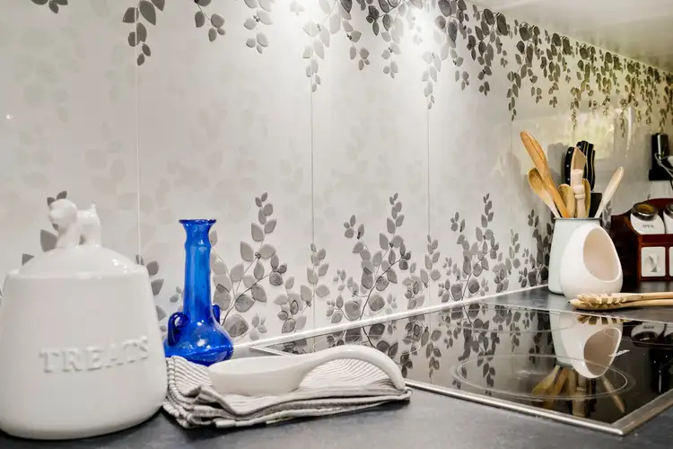 Fifth view of Homely house listing, 4 Coolgardie Court, Arana Hills QLD 4054